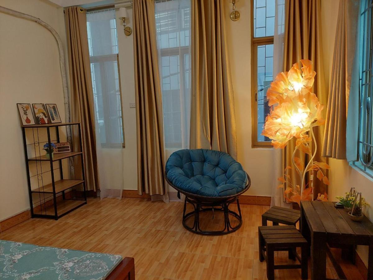 Alley Homestay Hanoi Buitenkant foto